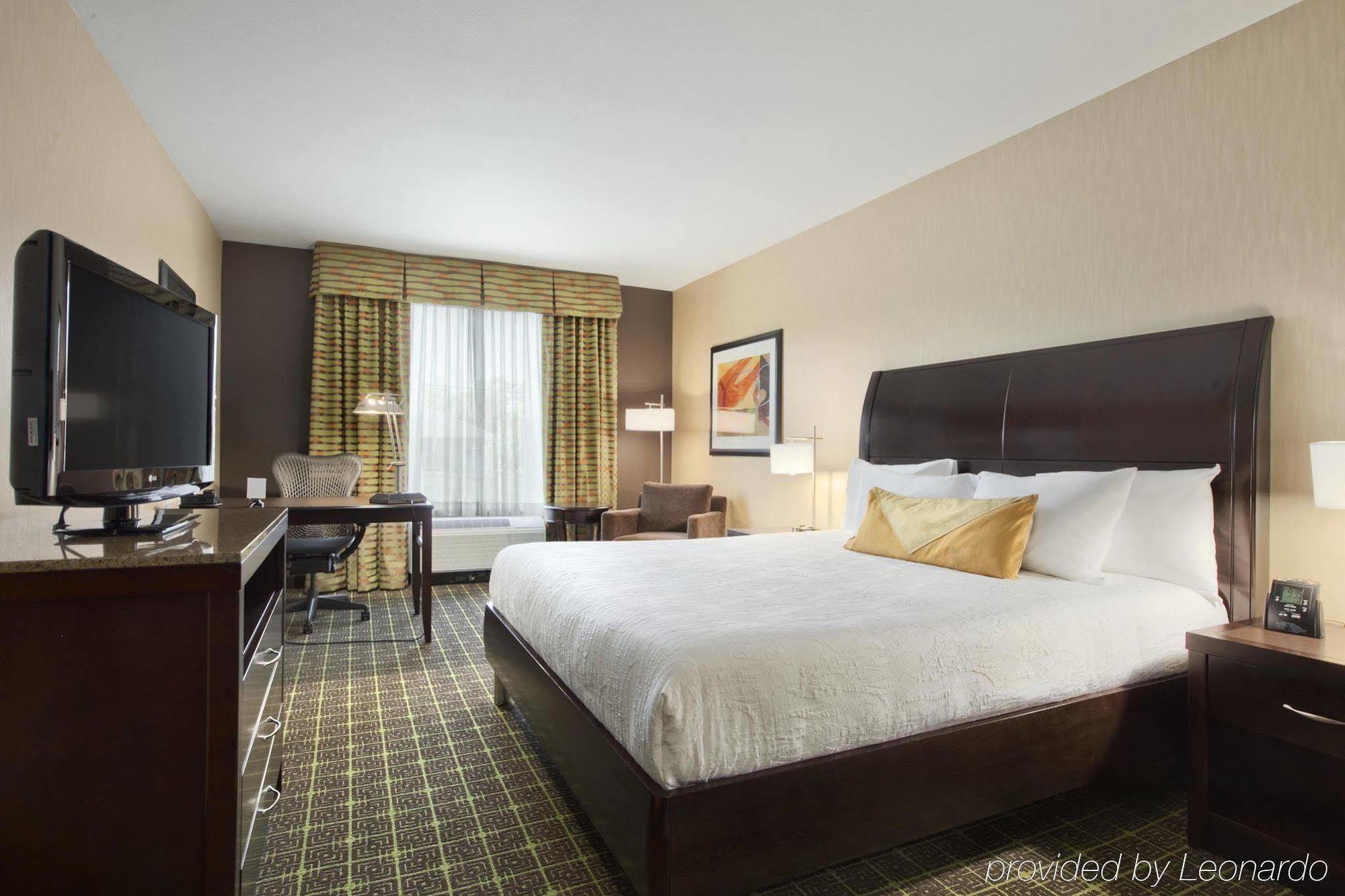 Hilton Garden Inn Springfield, Mo Phòng bức ảnh