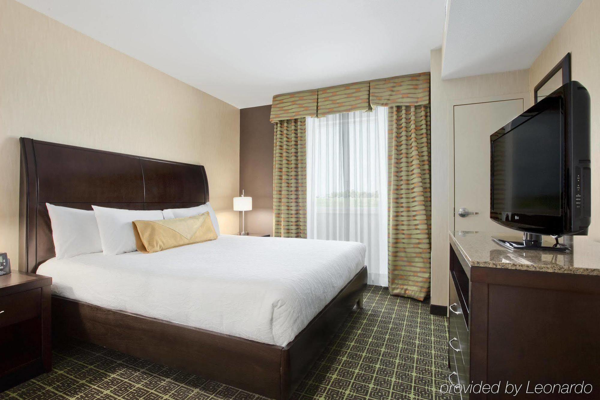 Hilton Garden Inn Springfield, Mo Phòng bức ảnh
